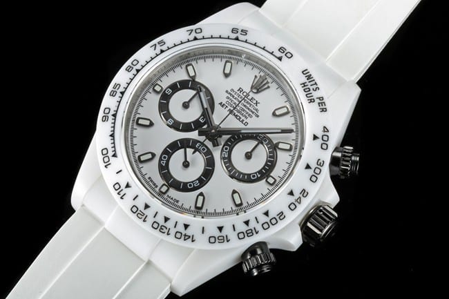 TW factory top-tier replicaRolexsuper men's white dialrubber strapDaytona series full automatic movement watch front view