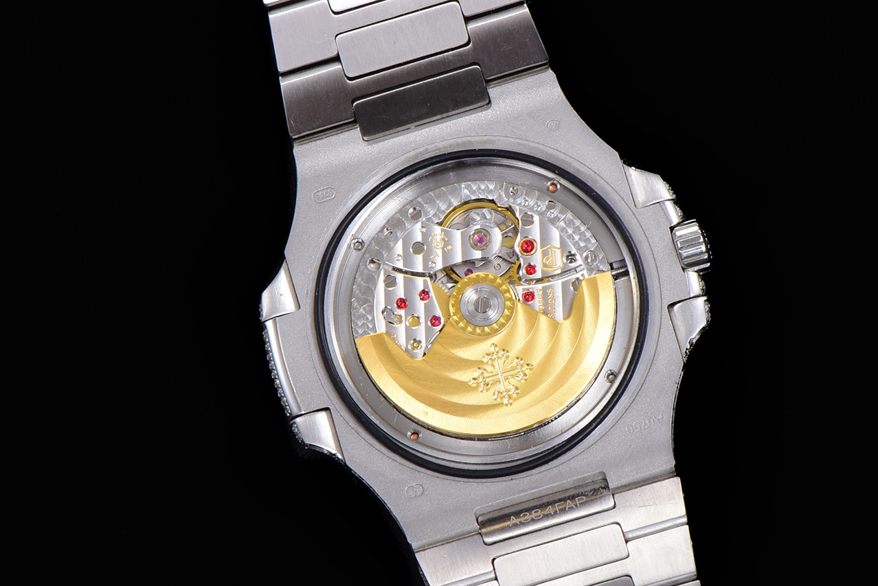 TW factory Patek Philippetop-tier watch men's white dialsteel braceletNautilus series mechanical detail shots