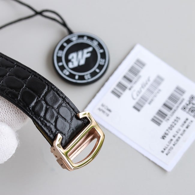 top-tier replicaCartierhigh-quality watch London series couple white dial black belt quartzleather strapclasp picture