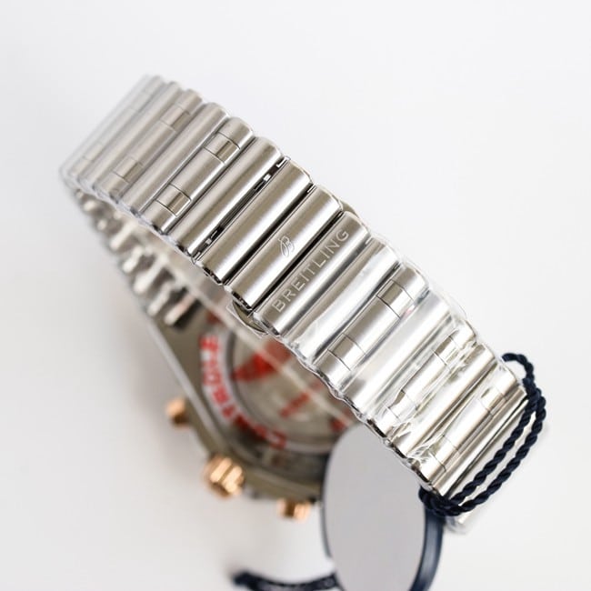 top-tier replicaBreitlinghigh-quality bullet chainAsia-7750movement42mm white dialsteel bracelet men's clasp picture
