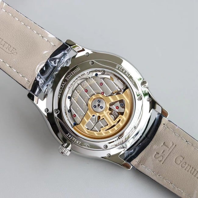TW factory Jaeger-LeCoultre perpetual calendar top-tier watch men's black dial black belt master series fully automatic movementleather strap watch front view
