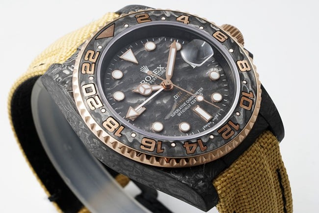 top-tier replicaRolex men's watch GMT-Master series fully automatic movement black dial brown belt men's model front view