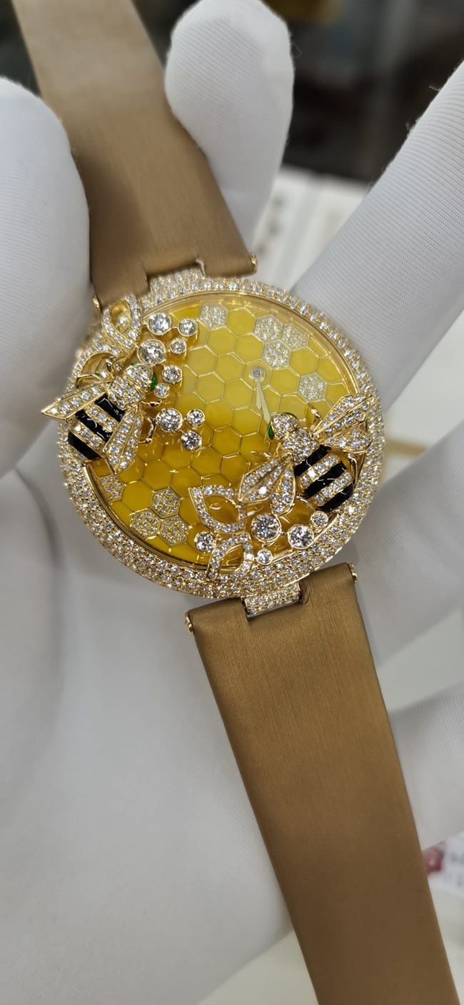 top-tierCartierreplica watch women's gold plate brown belt creative gemstone series quartzleather strap front view