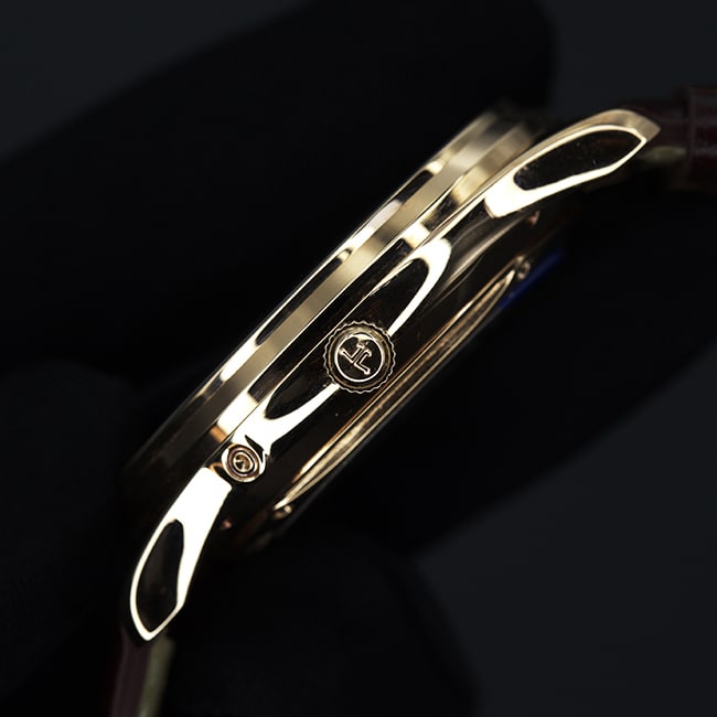 top-tiersuper cloneZFJaeger-LeCoultre Master moon phase1362510 Is the quality reliable? Master moon phasereplica watch real shot details side view