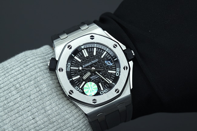 How is the quality of Audemars PiguetRoyal Oak15710ST.OO.A002CA.01? JF factory top-tier real shot analysis front view