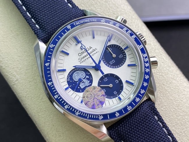 Celebrating Snoopy’s 150th anniversary Omega Speedmaster series top-tier watch front view