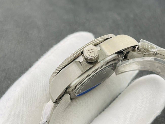 top-tier Tudor 25500TN blue titanium watch side view