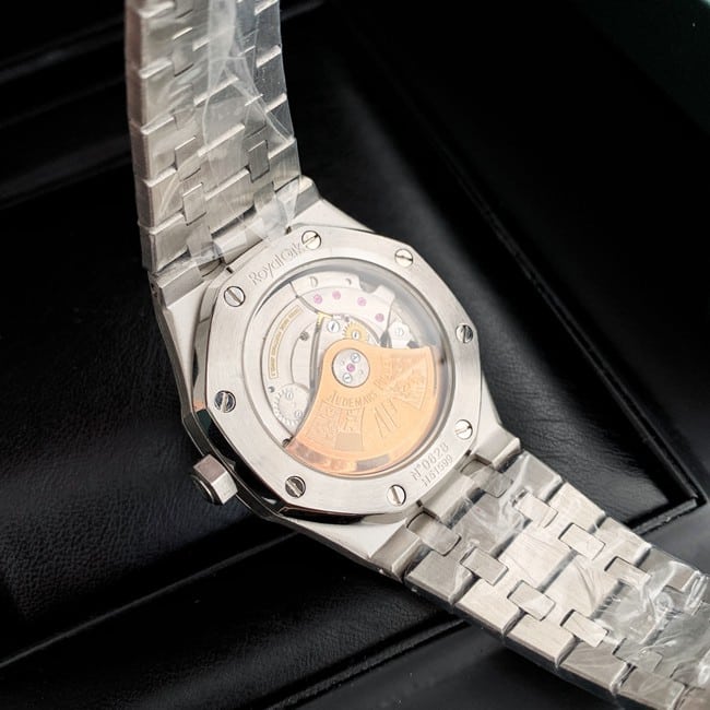 top-tier real diamond replicaAudemars PiguetRoyal Oak37MMblack dial women's watch movement picture