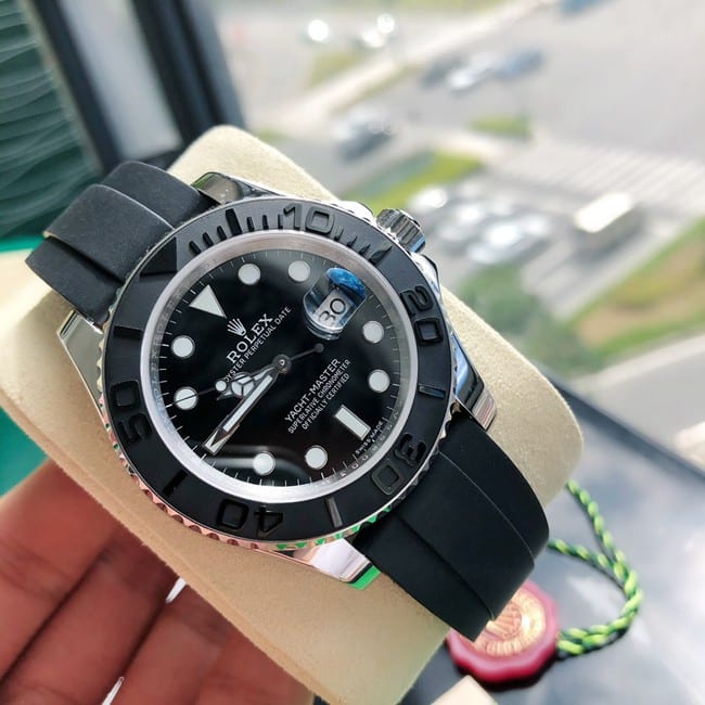 top-tier real gold Rolex yacht series 40MM 18k platinum rubber watch front view