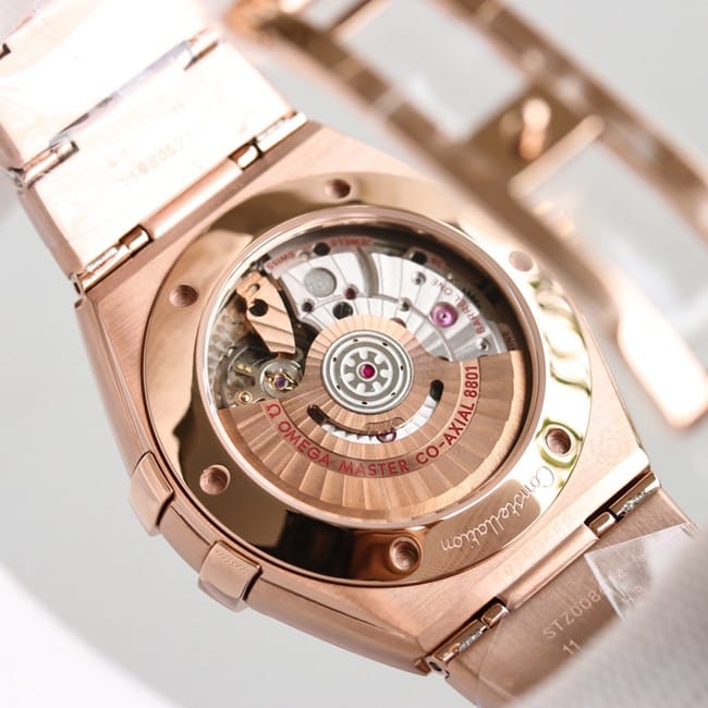 top-tier replicaOmega fifth generation constellation series white dialrose gold silver steel bracelet men's watch movement picture
