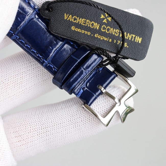 top-tier replicaVacheron Constantin limited collection series silver steel case watch clasp picture