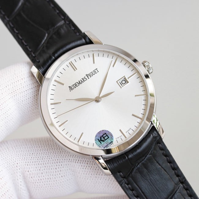 top-tier replicaAudemars PiguetJULES AUDEMARS series three-hand silver steel case front view