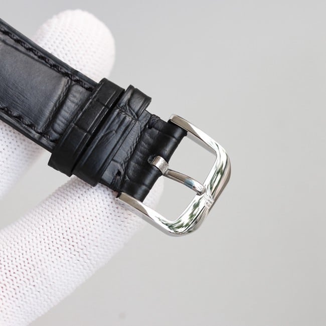 top-tier replicaAudemars PiguetJULES AUDEMARS series three-hand silver steel case watch clasp picture