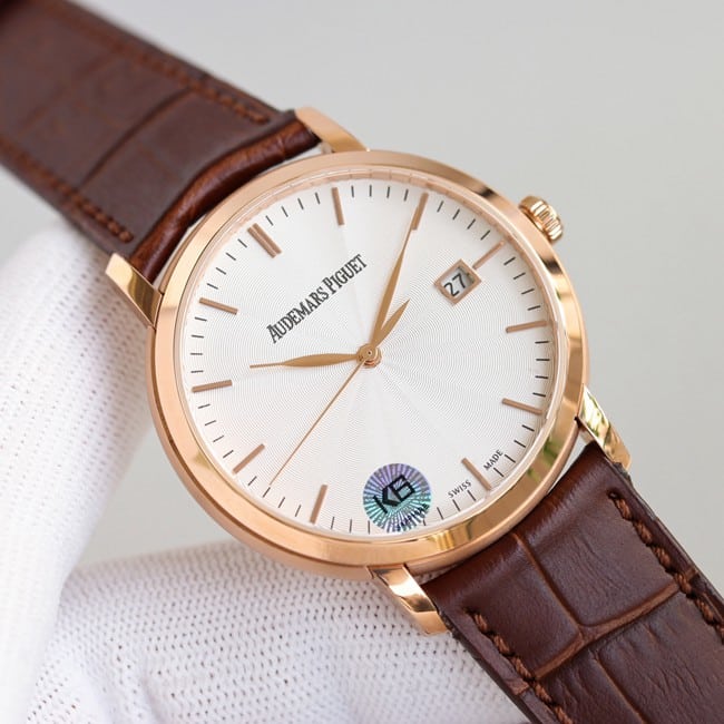 top-tier replicaAudemars PiguetJULES AUDEMARS series three-hand rose gold color steel case front view