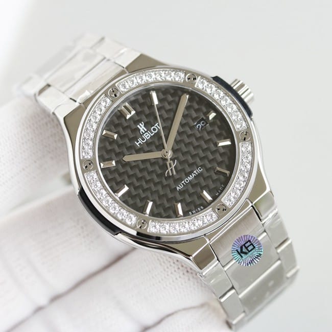 top-tier replicaHublot Big Bang Sang Bleu series V3 upgraded version tattoo watch front view