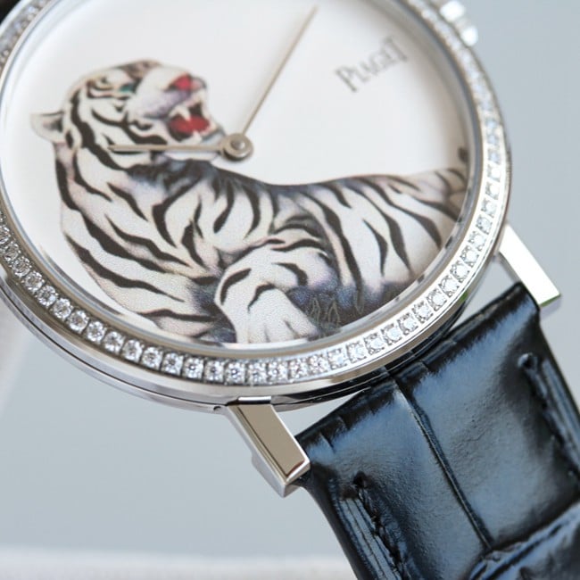 TW factory top-tier Piaget 2022 Year of the Tiger special edition silver steel case watch detail shots
