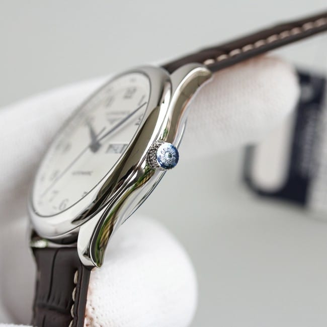 KL factory top-tier watch Longines famous craftsman double date displayl2.775white dial watch side view