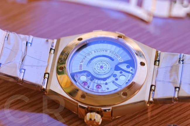 top-tier watch Omega fifth generation constellation series white dial gold steel bracelet men's watch movement picture