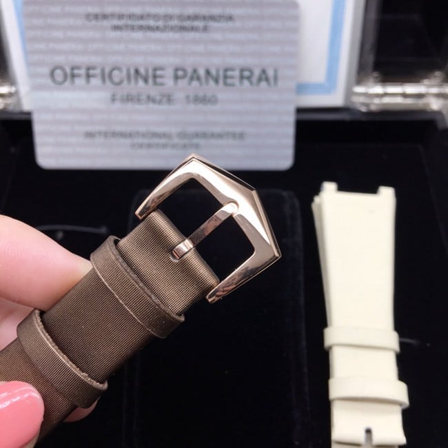 AW factory real diamond replicaPatek Philippe brown plate and brown belt ladies' watchclasp picture