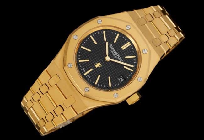 top-tier watch Audemars PiguetRoyal Oak15202 super two-hand mechanical movement gold plate black bottom men's watch front view