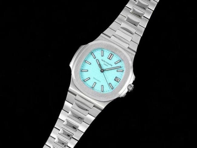 top-tier watch Patek Philippe limited edition Nautilus5711 Tiffany white steel blue bottom Nautilus men's mechanical watch front view