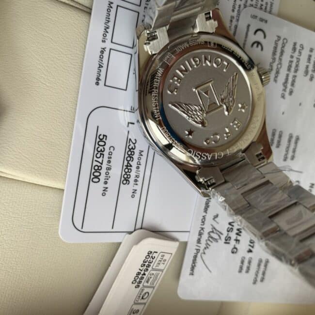 Longines Compaq series white steel blue background diamond ladies quartz watch 8mm ultra-thin design movement picture