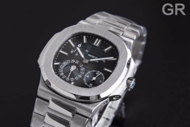 GR factory top-tier watch brand new Patek Philippe5712GR King of steel makes shocking debut white steel blue bottom men's mechanical watch front view
