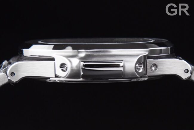 GR factory top-tier watch brand new Patek Philippe5712GR King of steel makes shocking debut white steel blue bottom men's mechanical watch side view