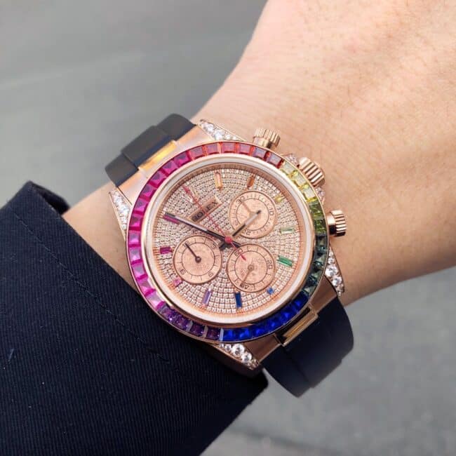 top-tier watch Rolex new Daytona rainbow di rubber full diamond 18K gold mechanical men's watch front view