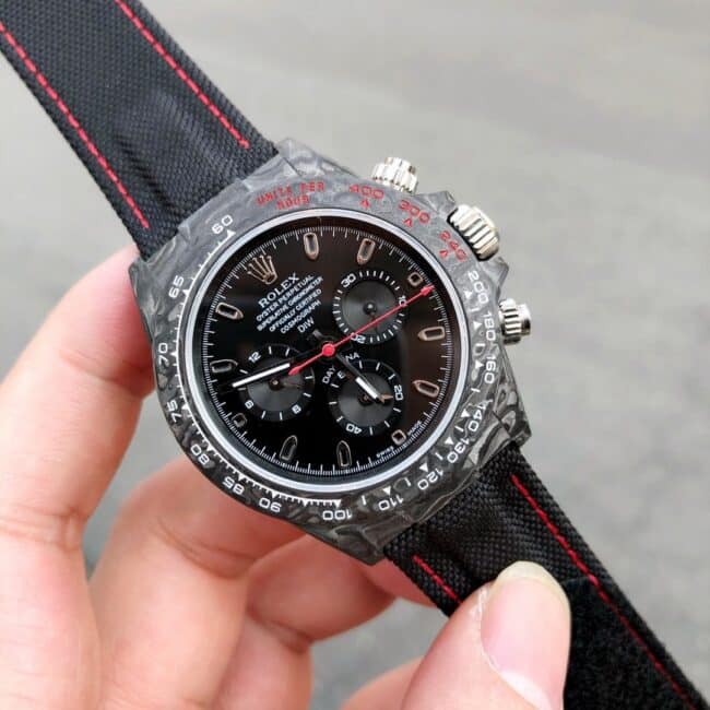 TW Factory Top collectible watches Rolex Cosmo Chronograph Daytona Black Plate Black Bottom Mechanical Men's Watch Front View