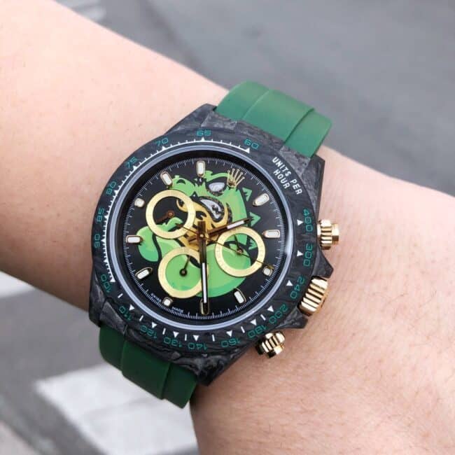 TW factory top-tier watch RolexROLEX universe chronographDaytona series carbon fiber black dial green bottom men's mechanical watch front view
