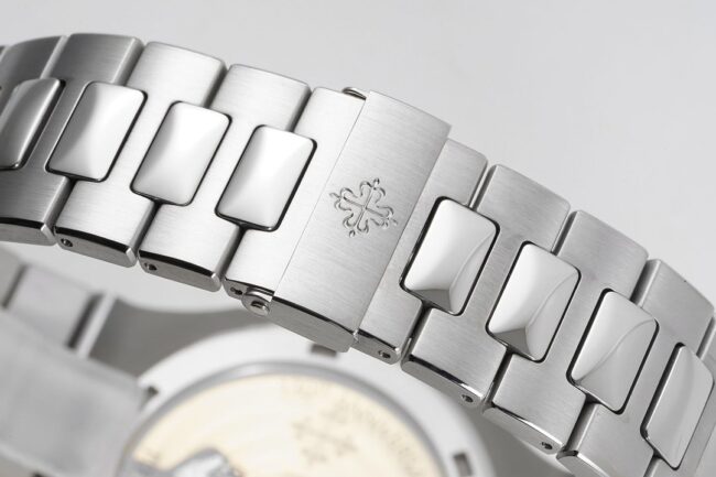 top-tier watch Patek Philippe 170th anniversary Nautilus5711 white steel blue bottom men's mechanical watch clasp picture