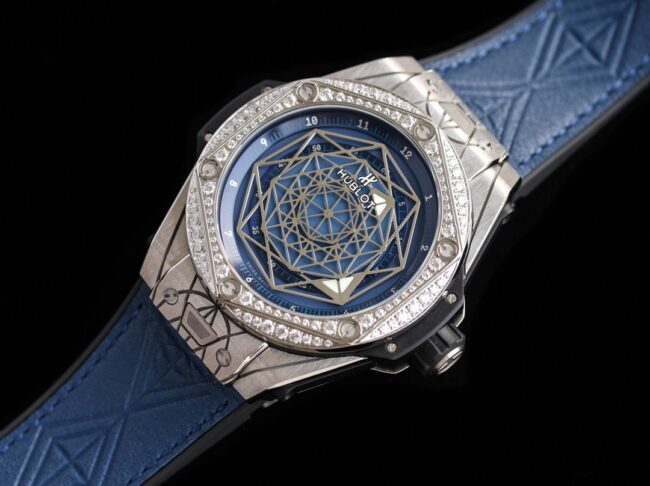 WWF factory top-tier watch Aerospace BigBang series K gold blue bottom ring diamond men's tattoo watch front view
