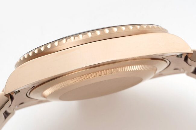 GS factory top-tier watch Rolexrose gold black bottom men's mechanical watch GMT-Master root beer ring side view