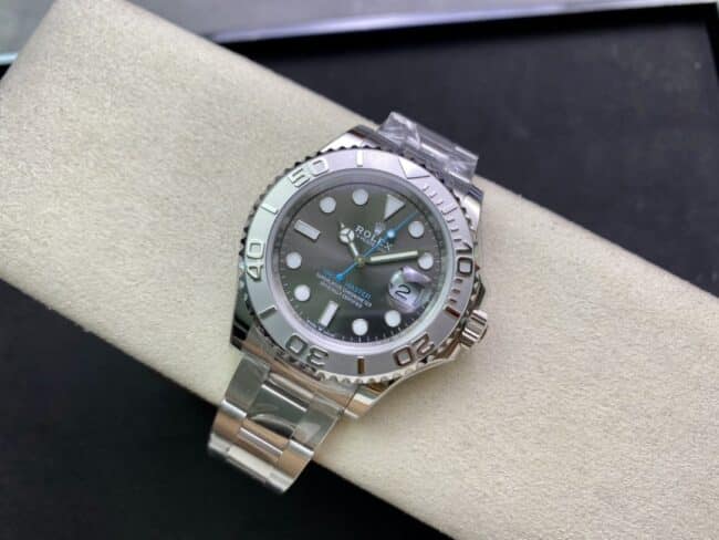 Top-tier watch Rolex Yacht-Master creates glory again God-class Yacht-Master men's mechanical watch front view