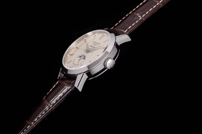 Top-tier watch Longines classic retro series 1832 white steel white bottom mechanical men's watch side view