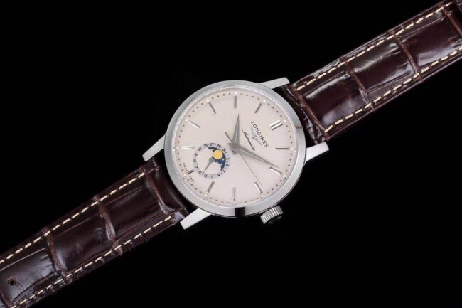 top-tier watch Longines classic retro series 1832 white steel white bottom mechanical men's watch front view