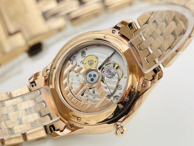 top-tier watch Jaeger-LeCoultre 18k gold men's watch ultra-thin master series movement picture