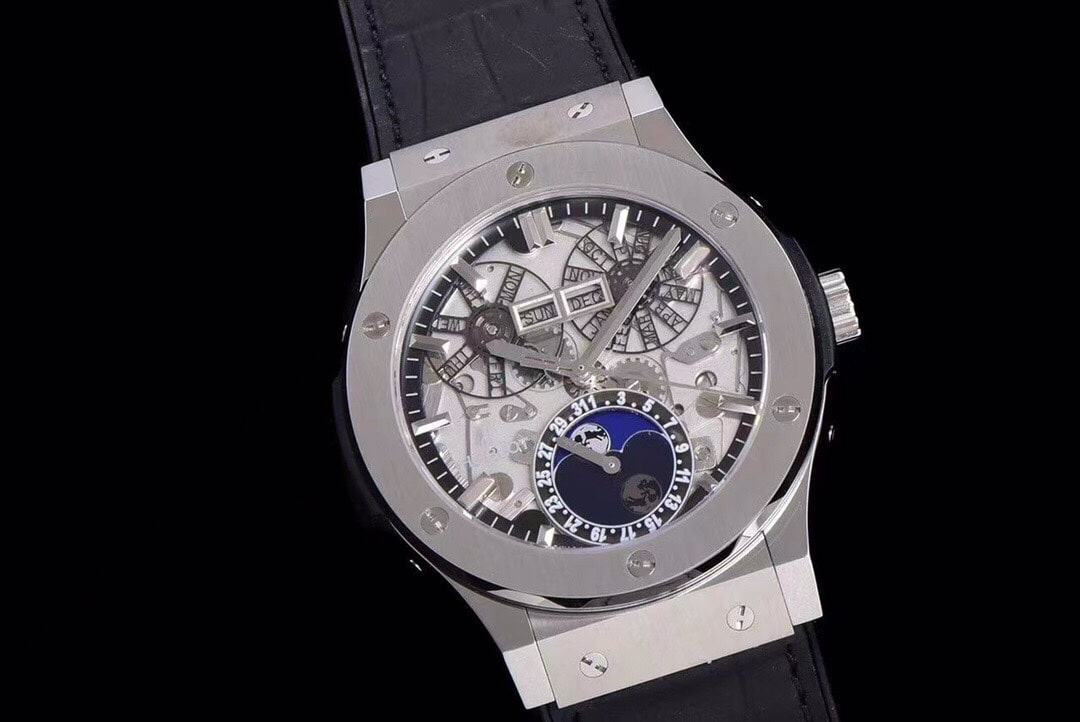Hublot watch men's classic fusion watch hollow disc leather strap model 547.NX.0170.LRfront live photo