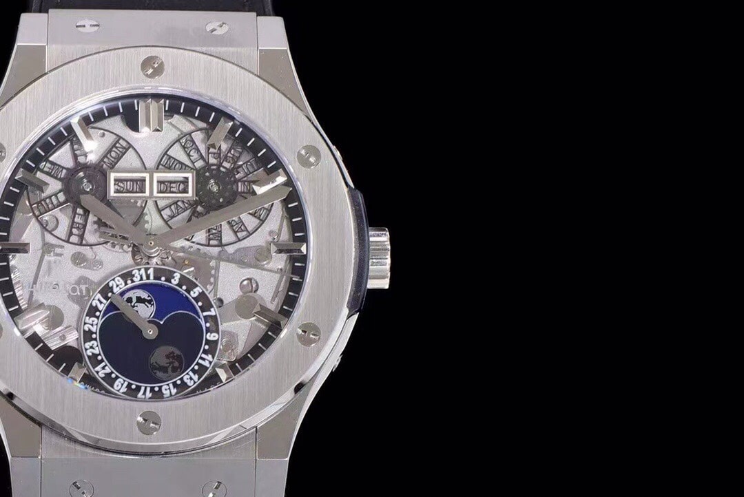 Hublot watch men's classic fusion watch hollow disc leather strap model 547.NX.0170.LRfront live photo