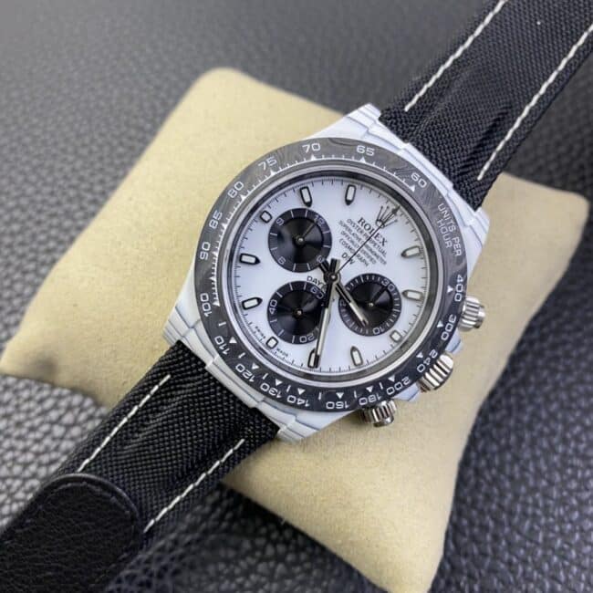 top-tier watch Rolex Daytona carbon fiber white Carbon Di customized black dial white bottom men's watch front view