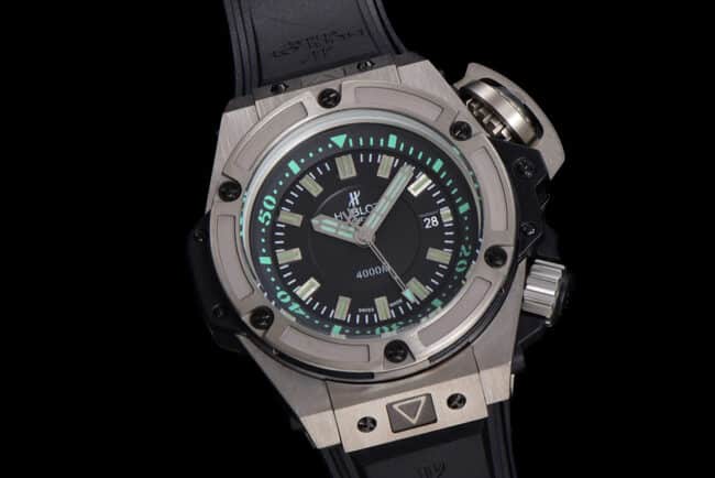 Top-tier watch Hublot King Supreme [titaniumcase] black dial 1400 fully automatic movement men's watch front view