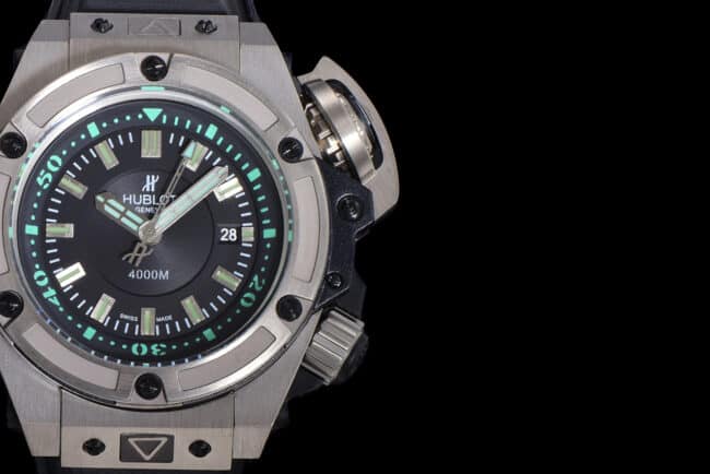 top-tier watch Hublot King Supreme [titaniumcase] black dial1400 fully automatic movementmovement men's watch detail shots