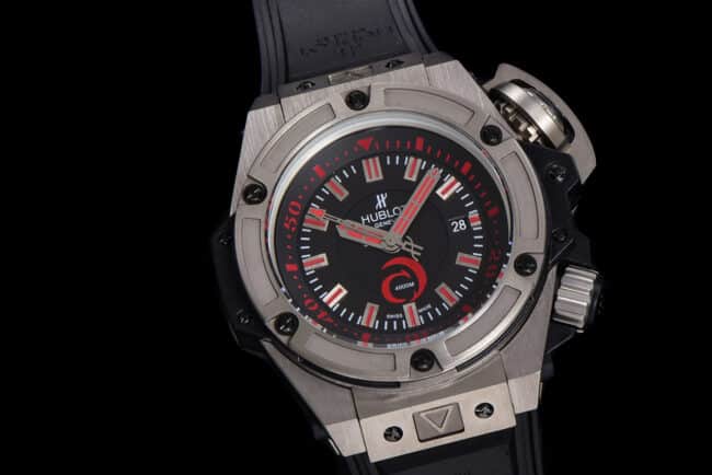 Top watch Hublot King Power titanium luminous 1400 automatic mechanical movement men's watch front view