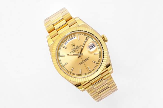 top-tier replicaRolexday displayDatejust 18K gold plate men's mechanical watch front view