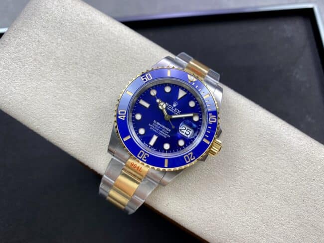 VS Factorytop-tier replicaRolex gold and blue Submariner 41mm new shell type genuine open mold men's mechanical watch front view