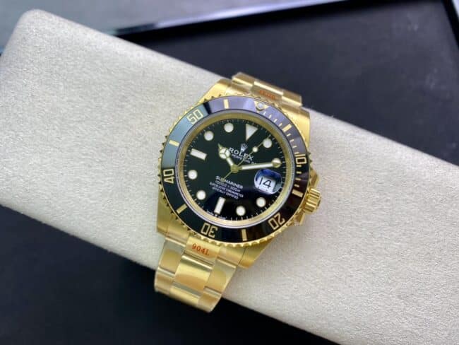 VS Factorytop-tier replicaRolex all gold Black Submariner men's mechanical watch 41mm new shell type genuine mold opening front view