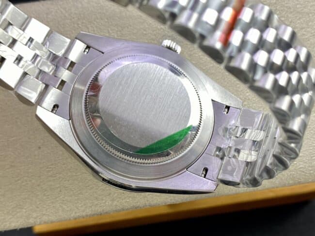 top-tier replica2022 official new product color matching RolexDatejust41mmgreen dial men's mechanical watch movement picture
