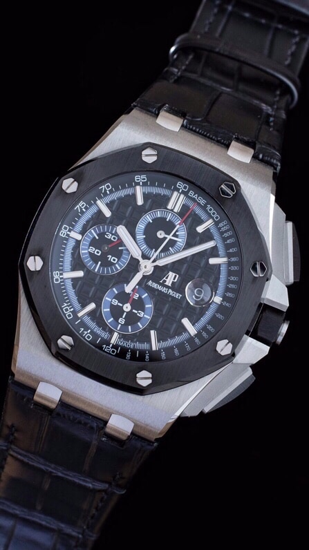 Dachang high-quality replicaAPFblack dialAudemars PiguetRoyal Oak offshore 26400 capped front view