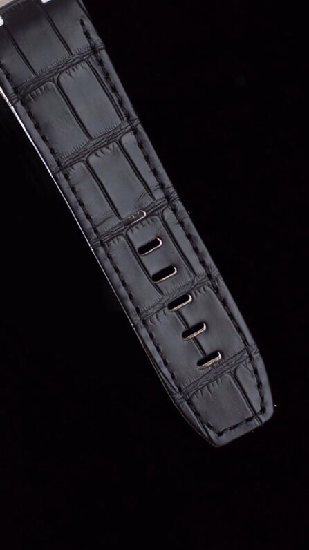 Large factory high-quality replicaAPFblack dialAudemars PiguetRoyal Oak offshore 26400 capped leather strap picture